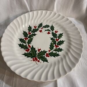 Set of 5 SCIO Holly Berry Christmas Swirl Ceramic Dinner Plates 10" Japan Nice